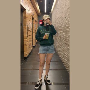 Meet your Posher, Jinah